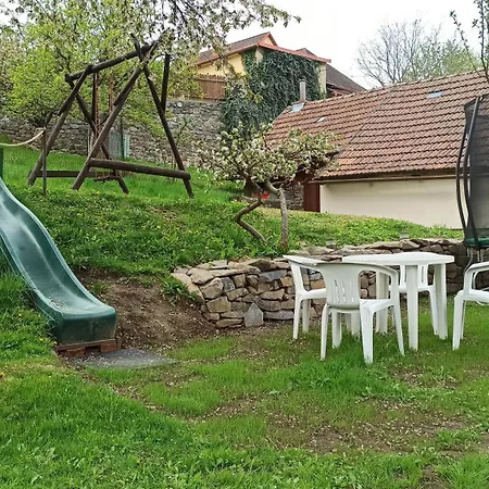 Chaloupka U Vejvodu * Skripov
