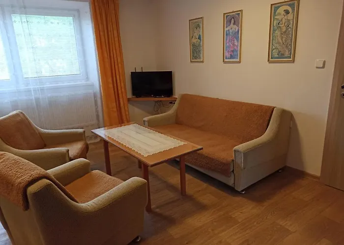 Chaloupka U Vejvodu * Skripov