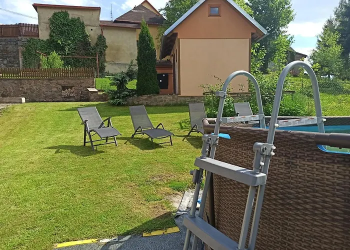 Chaloupka U Vejvodu Ferienhaus *